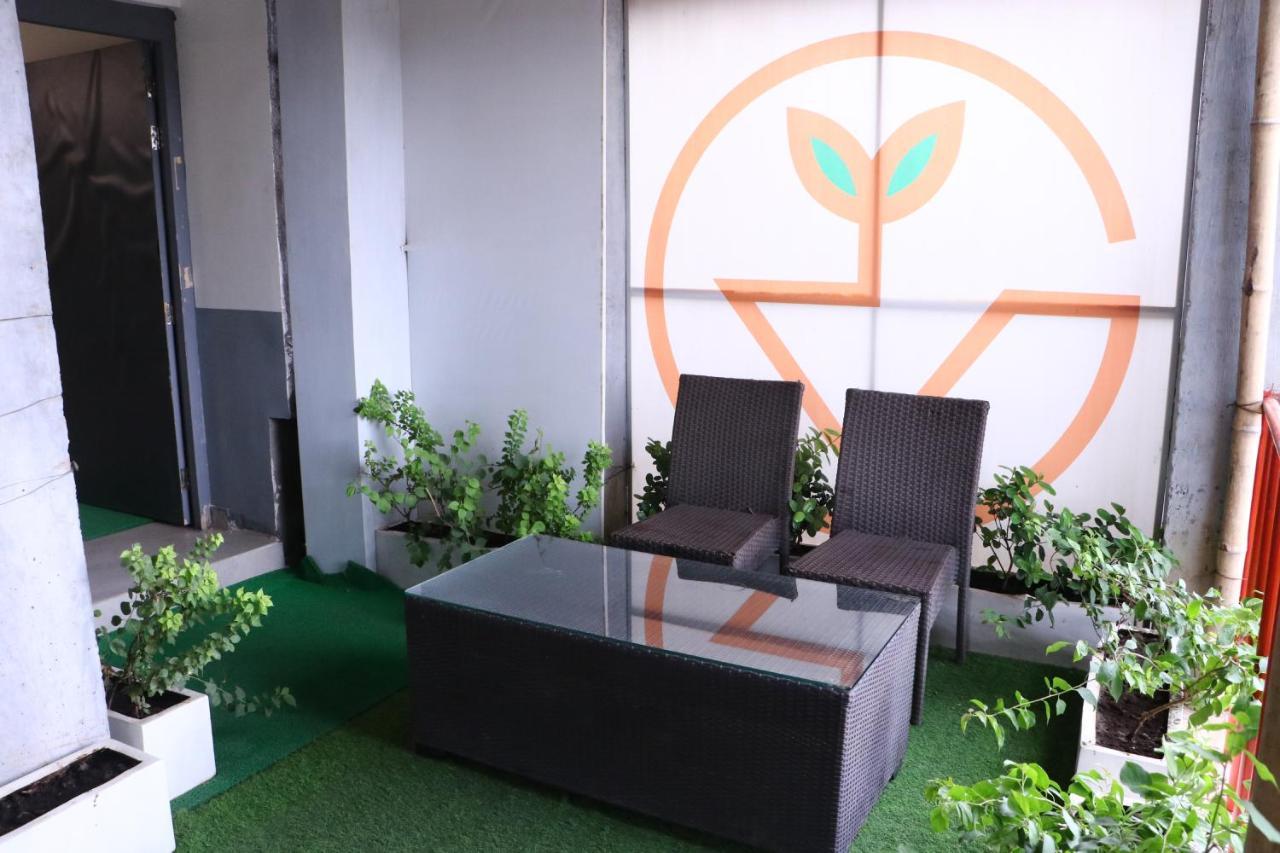 Virohaa Garden Hotel Ghaziabad Zewnętrze zdjęcie