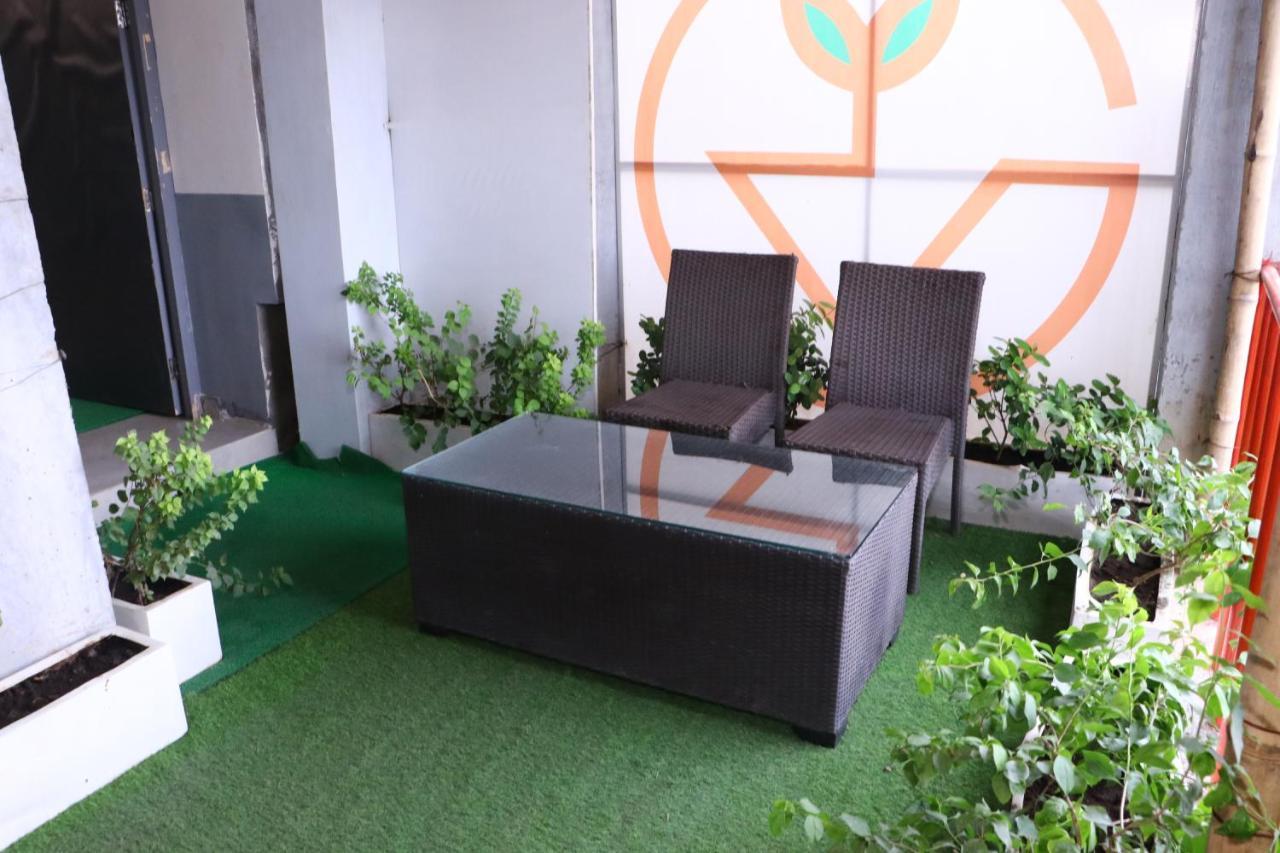 Virohaa Garden Hotel Ghaziabad Zewnętrze zdjęcie