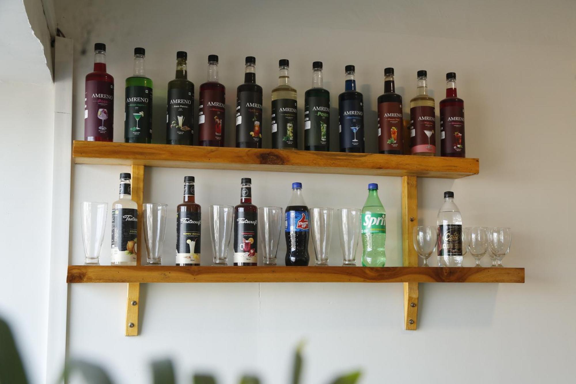 Virohaa Garden Hotel Ghaziabad Zewnętrze zdjęcie