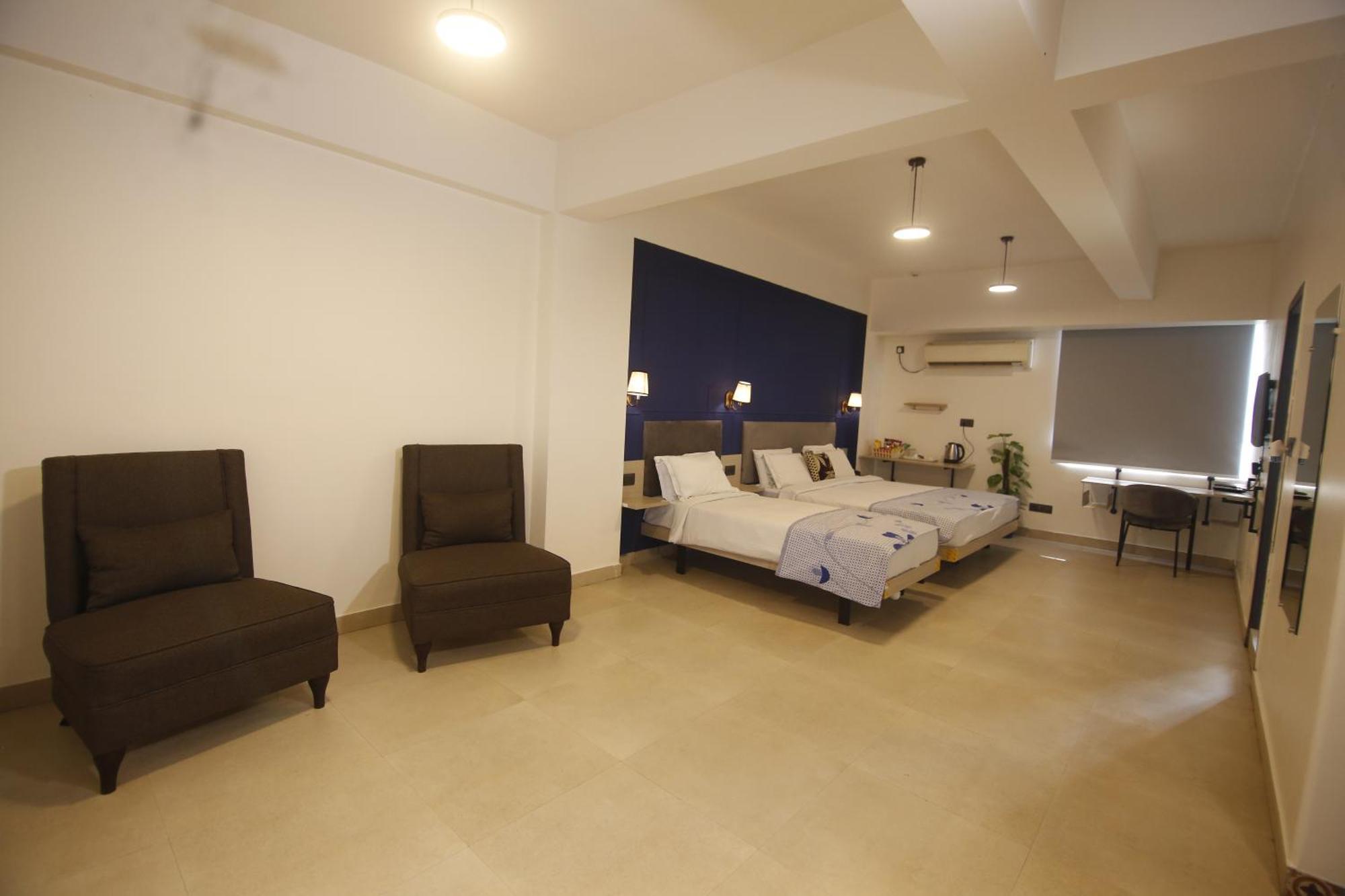 Virohaa Garden Hotel Ghaziabad Zewnętrze zdjęcie